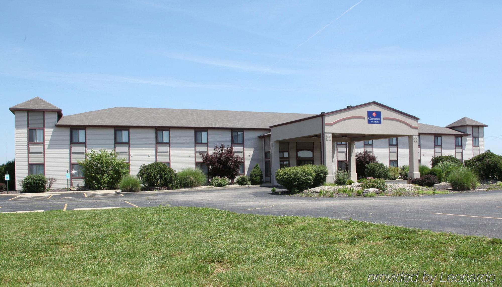 Centerstone Inn & Suites Carlyle מראה חיצוני תמונה